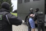 ДБР викликало на допит Юрія Бутусова та Яніну Соколову через справу вагнерівців