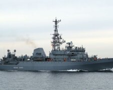 У Міноборони РФ підтвердили атаку на розвідувальний корабель у Чорному морі (відео)