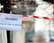 Київська влада посилила нагляд за очищенням дахів від бурульок та прибиранням снігу