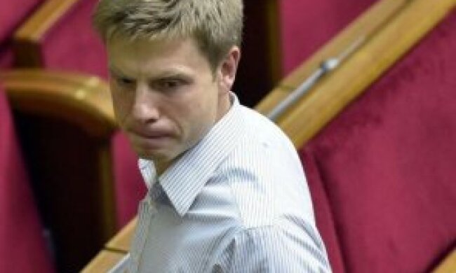 Колишній “голос” партії Порошенка в Раді проходить до парламенту