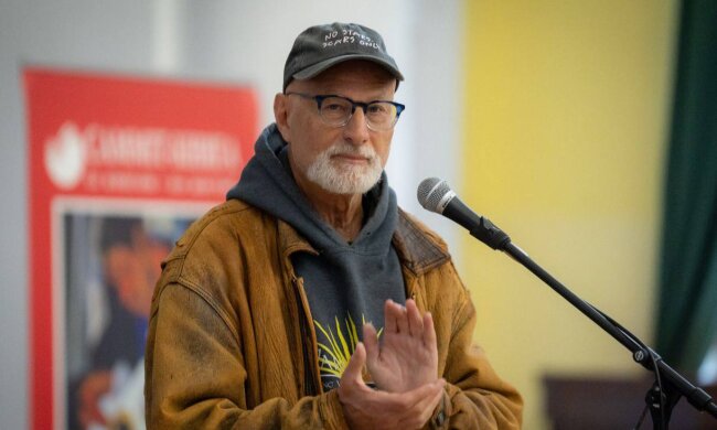 Голос ветеранів у Києві: номінант на «Оскар» Фредерік Маркс презентував стрічки про адаптацію воїнів