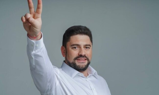 Трубіцин призупиняє членство у партії “Слуга народу”