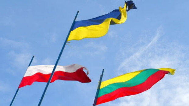 У Києві перекриватимуть рух через візит президентів Польщі та Литви