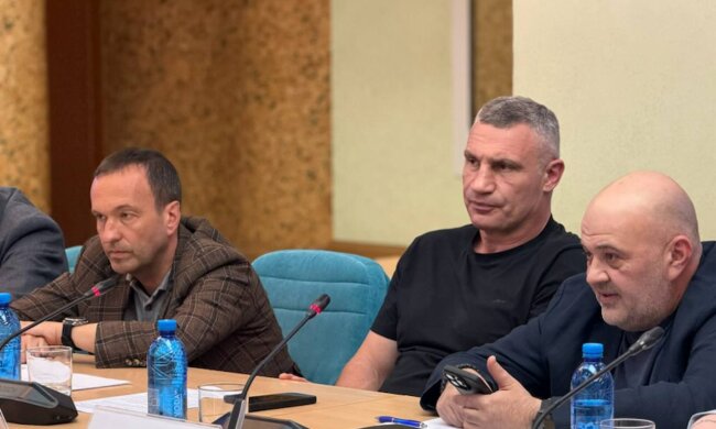 Опалювальний сезон під загрозою: Київ заявляє про відмову уряду фінансувати критичну інфраструктуру столиці