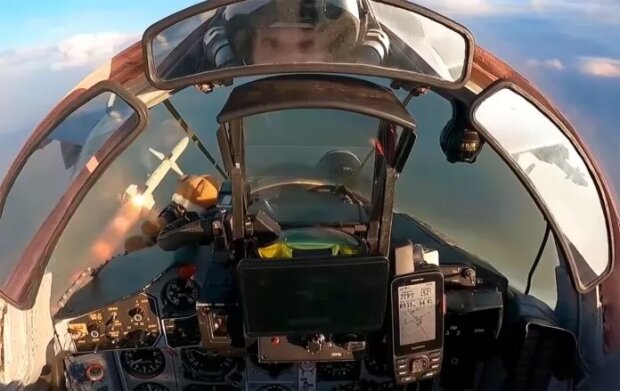 Залужний показав відео, як працює українська авіація та заявив про необхідність F-16