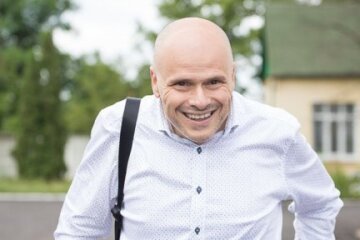 У “Слузі народу” назвали дедлайн запуску обов’язкового медичного страхування