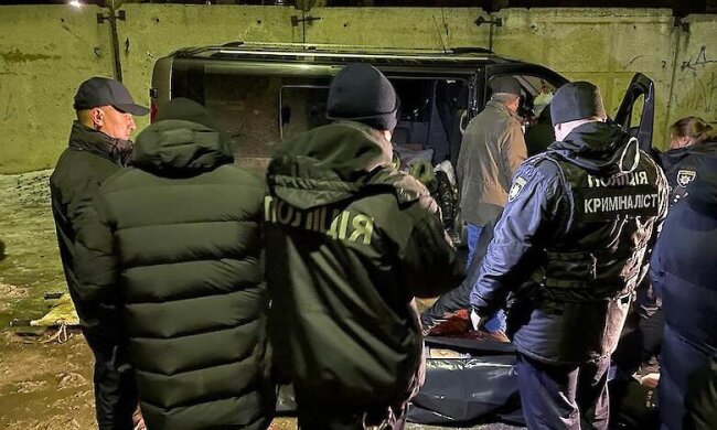 На Київщині жорстоко зарізали подружню пару