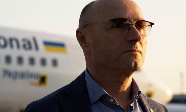 Нерухомість, антикваріат, картини, банківські рахунки: майно президента МАУ заарештували