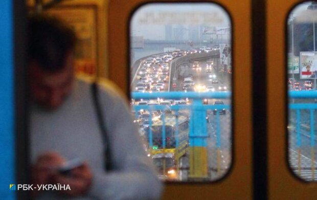Кличко повідомив, коли і на скільки подорожчає проїзд у транспорті Києва