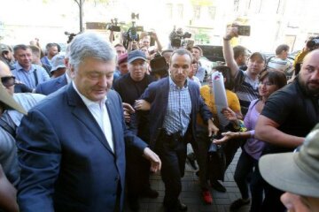 Порошенко не прийшов на допит