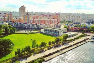 KSE купила гольф-клуб та обладнає його на університетський кампус. На це витратять $40 млн коштів інвесторів