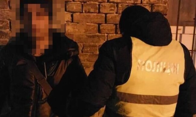 У Печерському районі гості столиці з Закарпаття обікрали маму з дитиною