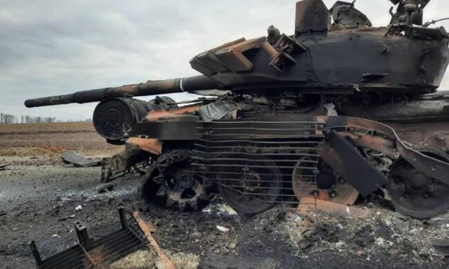 ЗСУ знищили колону російських “Градів” та танків на Київщині (відео)