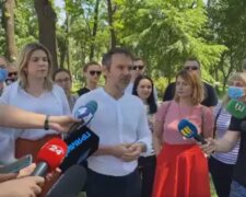 Вже вдруге: Вакарчук складає мандат народного депутата (відео)
