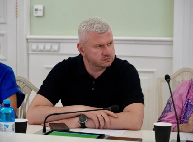 На від*бись. Начальник Солом'янської РДА в Києві обурився через якість укриттів у районі