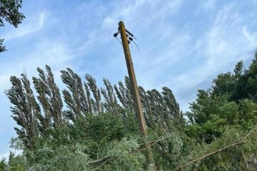 Внаслідок нічної ракетно-дронової атаки на Київщині понад 13,5 тисяч клієнтів без світла - ДТЕК