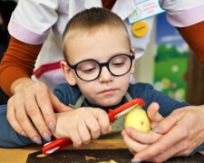 Життя без бар’єрів: у Києві запроваджують новий формат соціальної реабілітації для дітей та родин