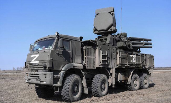 Мінус $15 мільйонів: український дрон спопелив «Панцир-С1» на території «Азовсталі»