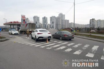 Поліція розшукує свідків смертельного ДТП в Дарницькому районі