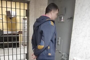 Затримали нападника на знімальну групу у Гідропарку: загрожує до п‘яти років