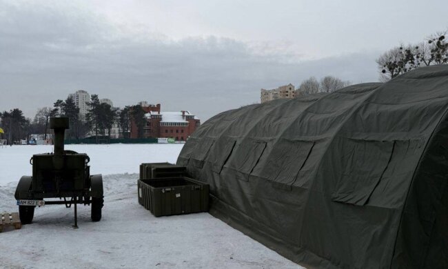 У Дніпровському районі столиці розгорнули розгалужену мережу пунктів обігріву через морози та відсутність тепла