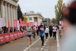 Найдовший у світі марафон — у Києві бігли на підтримку захисників України