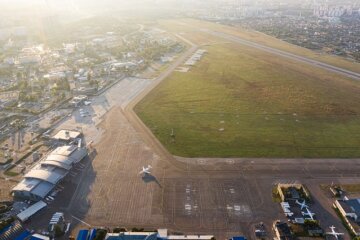 Як відпочивали літаки: завтра відновлюють рейси з аеропорту «Київ»