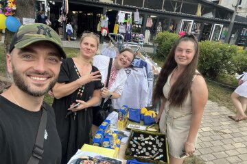 У Києві провели благодійний захід зі збором на ЗСУ, приурочений до Дня Незалежності України