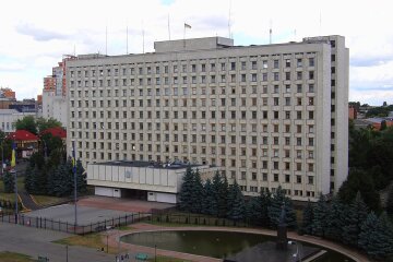 ЦВК затвердила форми та колір бюлетенів