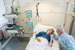Унікальна операція в Києві: Жінці видалили пухлину вагою 4,5 кг