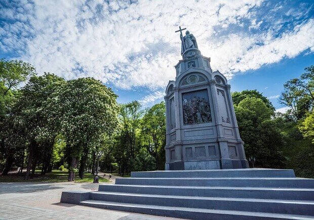 У найближчі роки в Києві відреставрують вісім пам’ятників культури