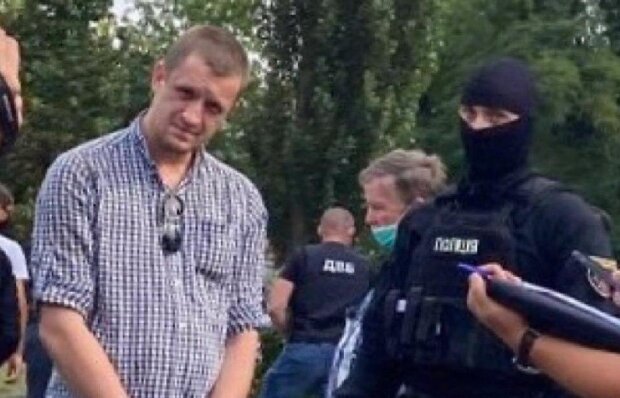 Інспектора поліції Києва затримали на збуті наркотиків (відео)