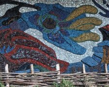 У Києві розпочали вивчати мозаїки, керамічні панно та вітражі, щоб зберегти від знищення — їх вносять до Реєстру культурної спадщини