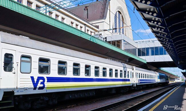 «Укрзалізниця» призупинила продаж квитків! Що відомо та коли чекати відновлення?