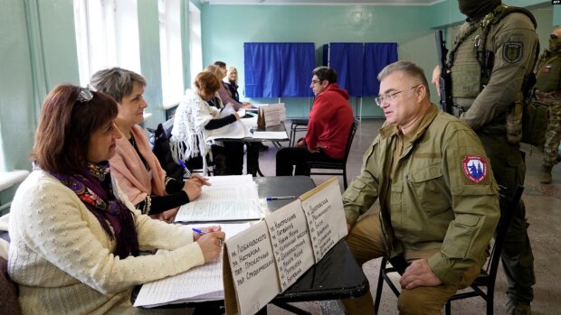 Від маріупольців після псевдореферендуму вимагають з’явитися до військкомату – міськрада