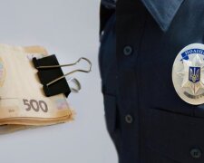 У Борисполі зупинили водія - намагався "відкупитись", поклавши хабар до багажнику поліцейського авто