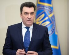 РНБО: Україна закриває кордон для іноземців через коронавірус
