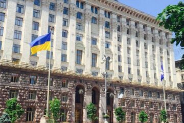 Слідом з Кличком про розпуск Київради заговорила “Слуга народу”