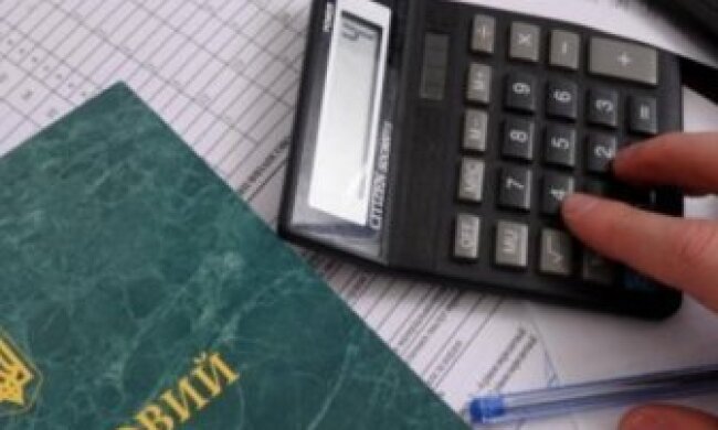 Законопроект №1210 порушить Бюджетний і Податковий кодекси – експерт