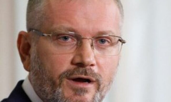 Вілкула з соратником оголосили в розшук