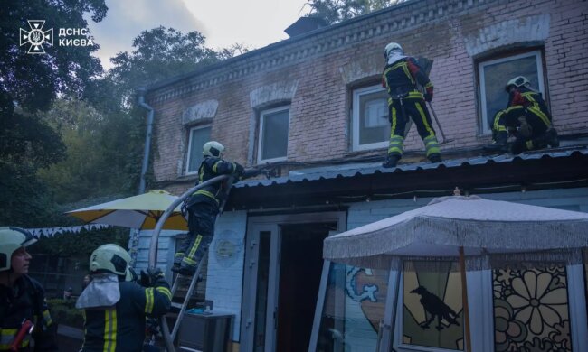 У Шевченківському районі Києва спалахнув ресторан: дивом ніхто не постраждав