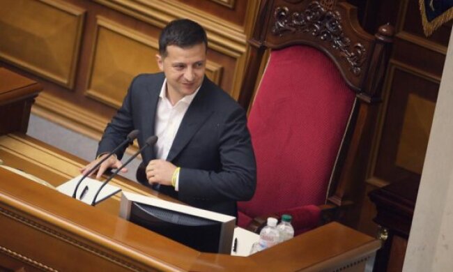 Обвалу рейтингу Зеленського цьогоріч не буде – експерт