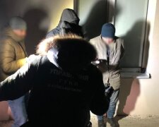 Поліцейські на Київщині отримали поранення при затриманні бандитів (відео)