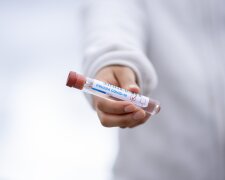 В Україні продають липові довідки з негативним тестом на коронавірус