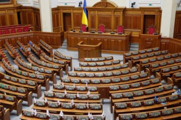 Хто з партій проходить у Раду: свіжа соціологія