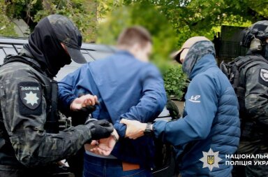 У Києві викрили псевдопрацівника НАБУ, який виманив у підприємця $280 тисяч