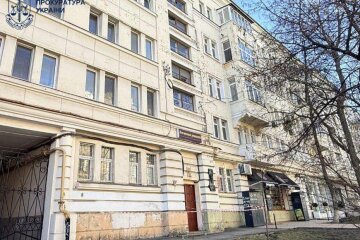 Будинок Ольжича під прицілом: прокуратура повертає вкрадену пам'ятку