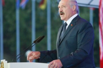 Лукашенко приїде в Україну на запрошення Зеленського