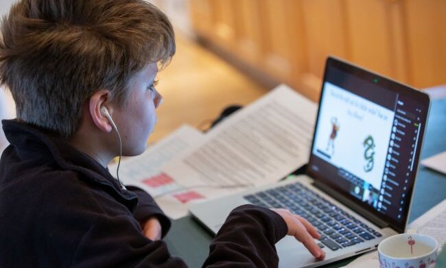 У школах Києва відновлять навчальний процес