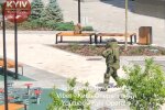 Посеред Французького кварталу Києва залишили “підозрілий рюкзак” (фото)